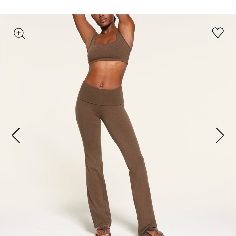 NWT skims foldover bootcut leggings